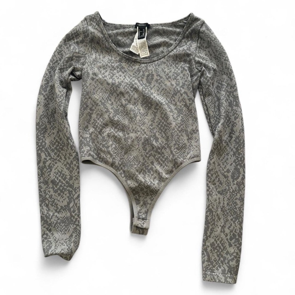 Forever 21 Gray Patterned Bodysuit